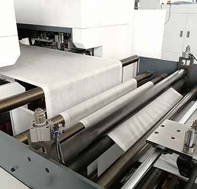 One-time Forming Nonwoven Bag Making Machine 10